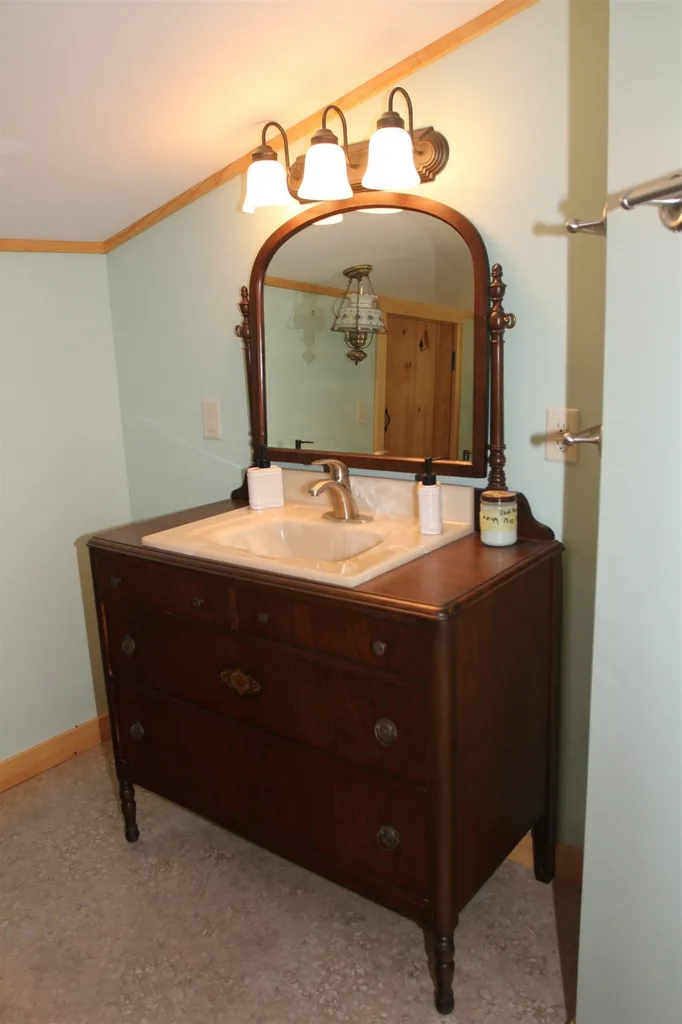 27 Deer Hill Road Springfield NH 03284