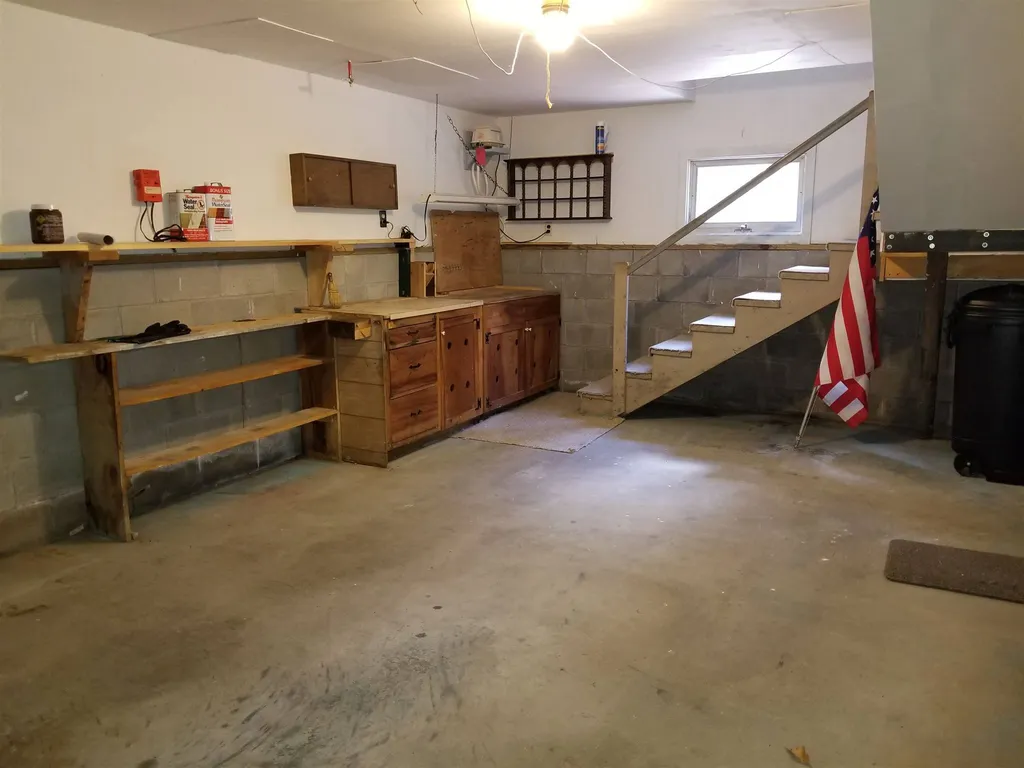 27 Deer Hill Road Springfield NH 03284