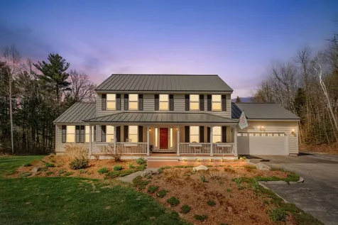 15 Hampshire Hills Drive Bow NH 03304
