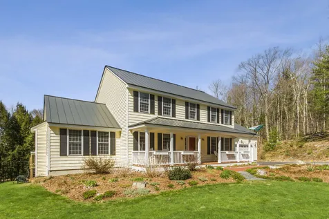 15 Hampshire Hills Drive Bow NH 03304