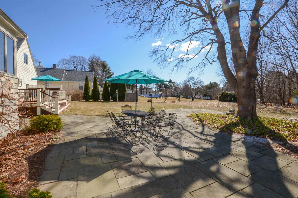 191 High Street Hampton NH 03842