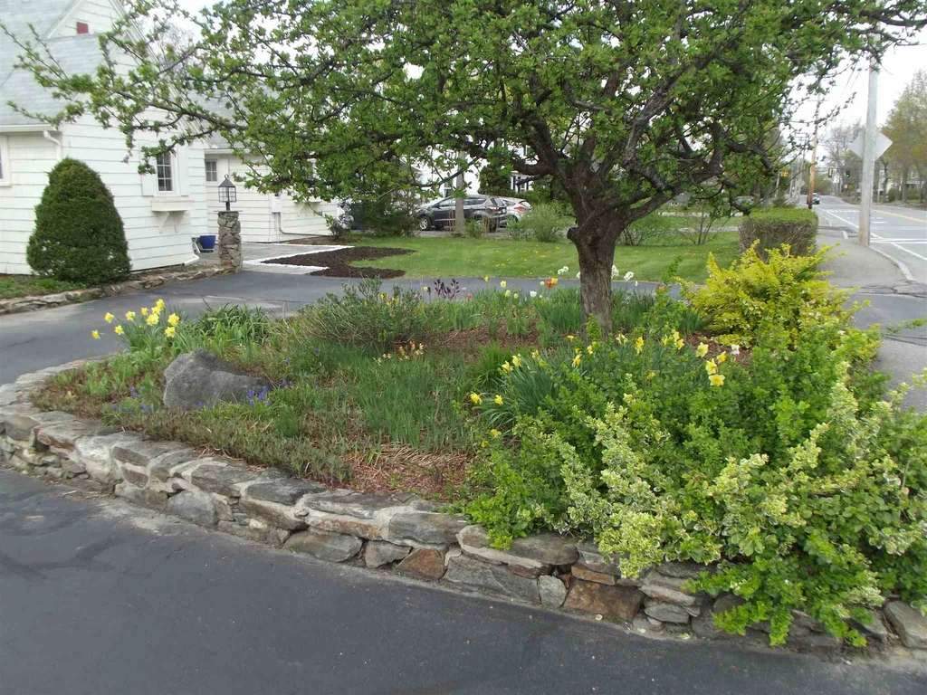 191 High Street Hampton NH 03842