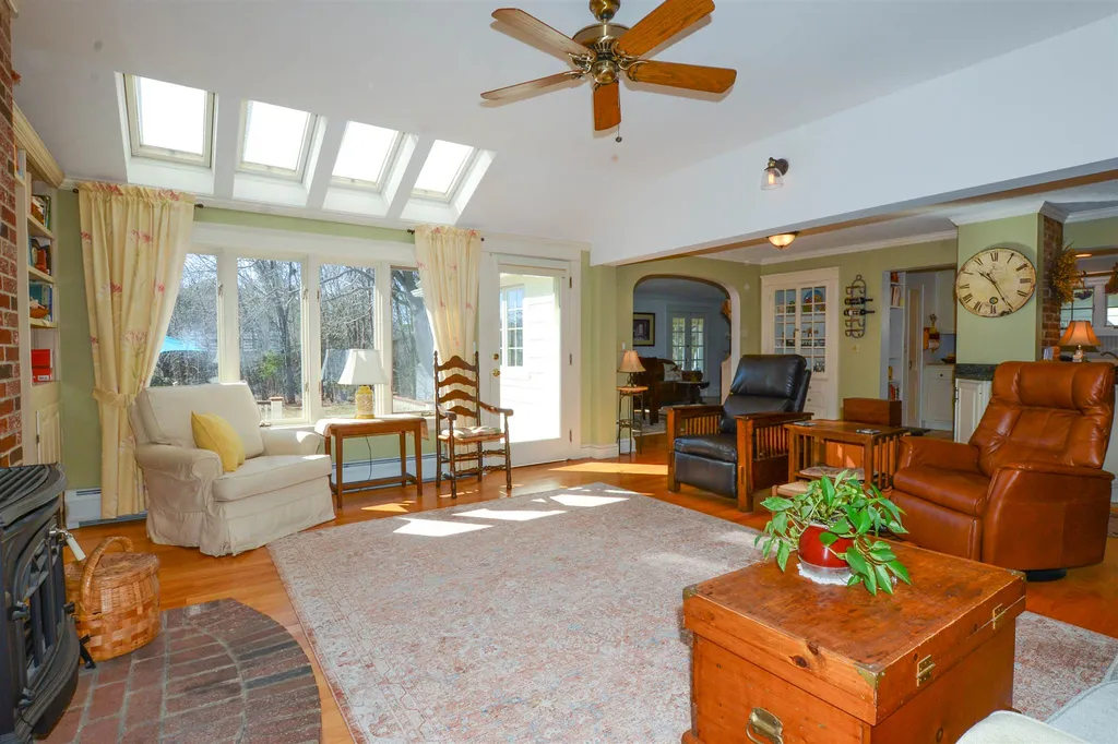 191 High Street Hampton NH 03842