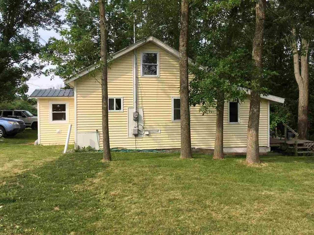 504 Little Chicago Road Ferrisburgh VT 05456