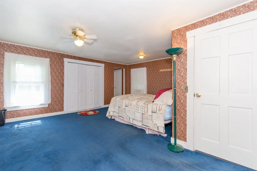 195 N Main Street Rochester NH 03867