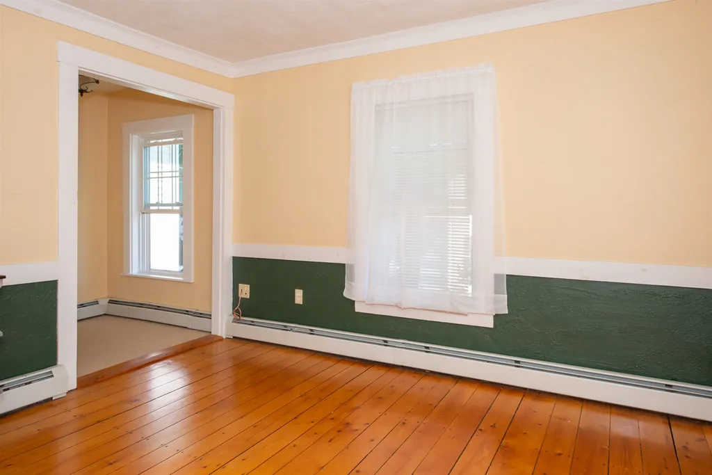 195 N Main Street Rochester NH 03867