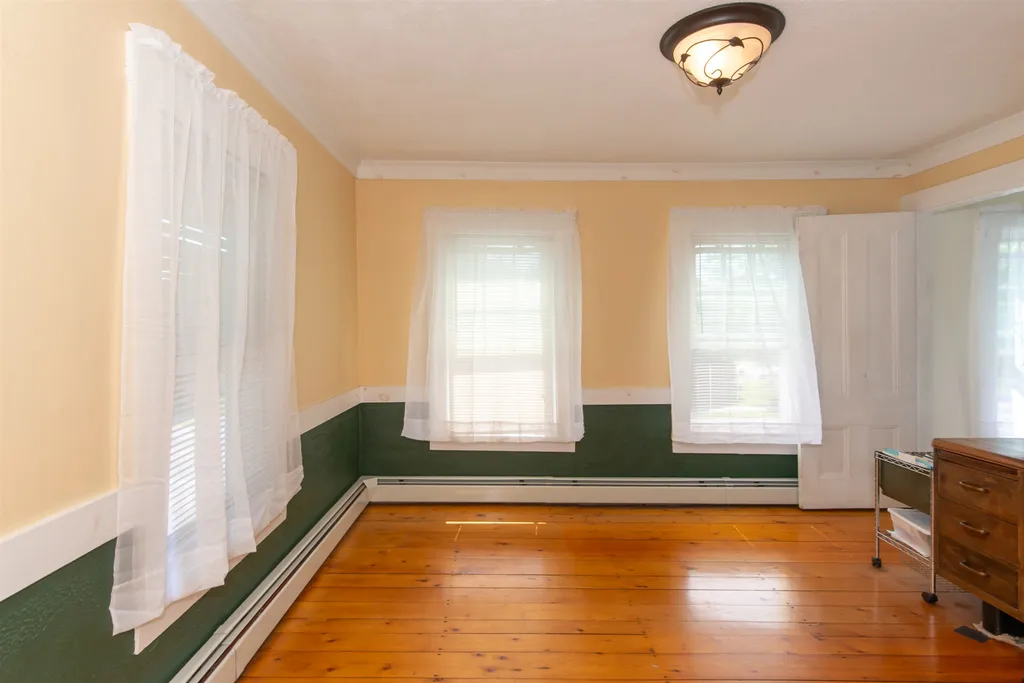 195 N Main Street Rochester NH 03867