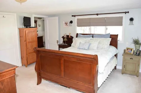 21 Shore Drive Laconia NH 03246