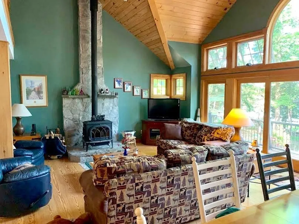 57 Cow Island Tuftonboro NH 03816