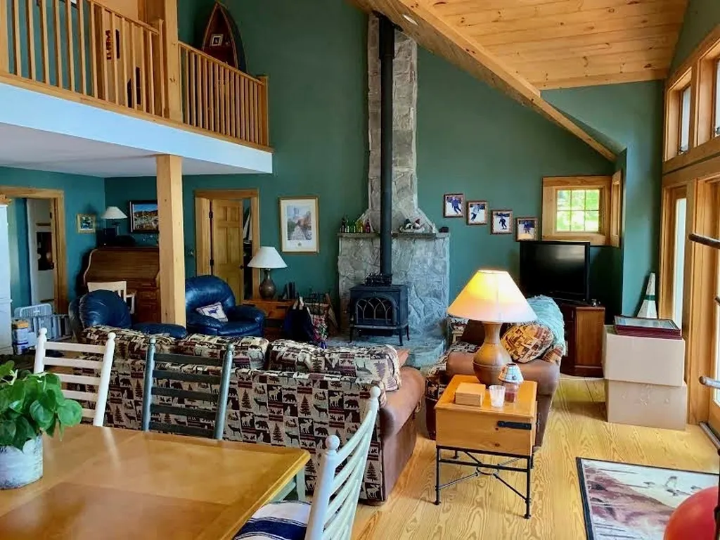57 Cow Island Tuftonboro NH 03816