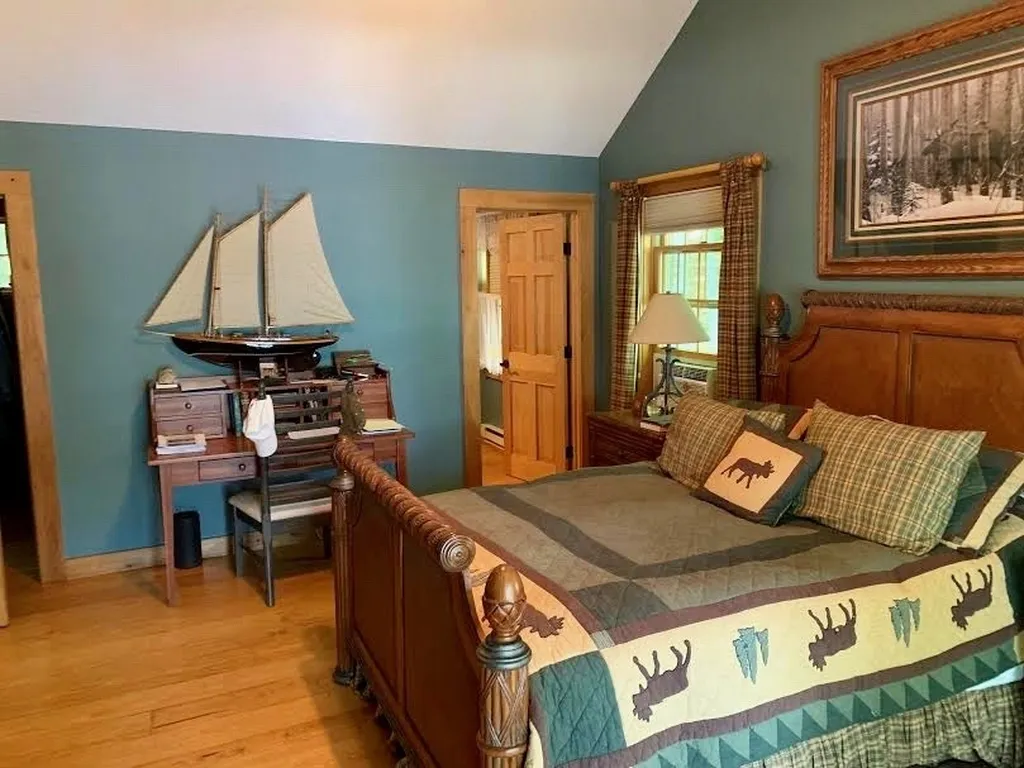 57 Cow Island Tuftonboro NH 03816