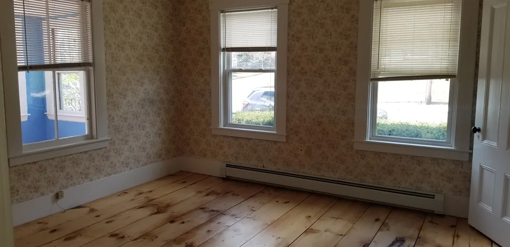 59 Exeter Road Newmarket NH 03857