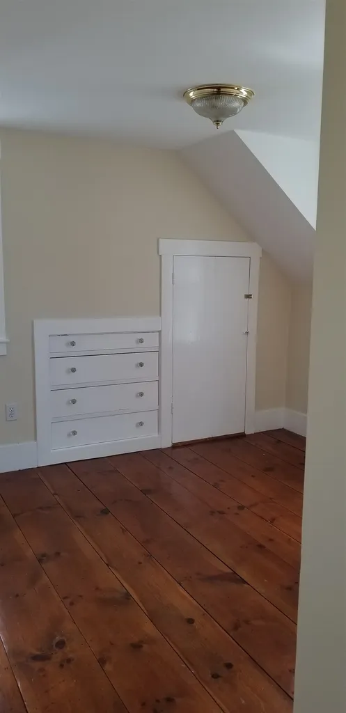 59 Exeter Road Newmarket NH 03857