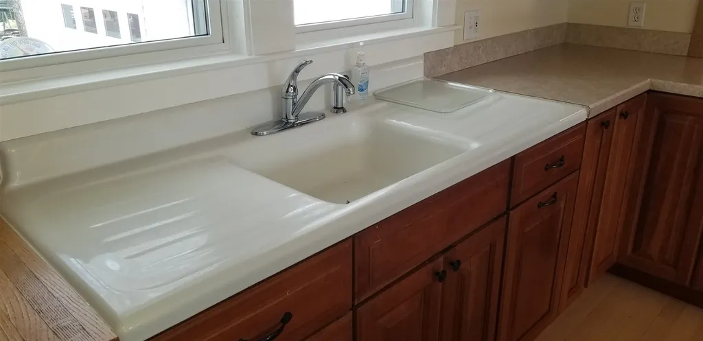 59 Exeter Road Newmarket NH 03857