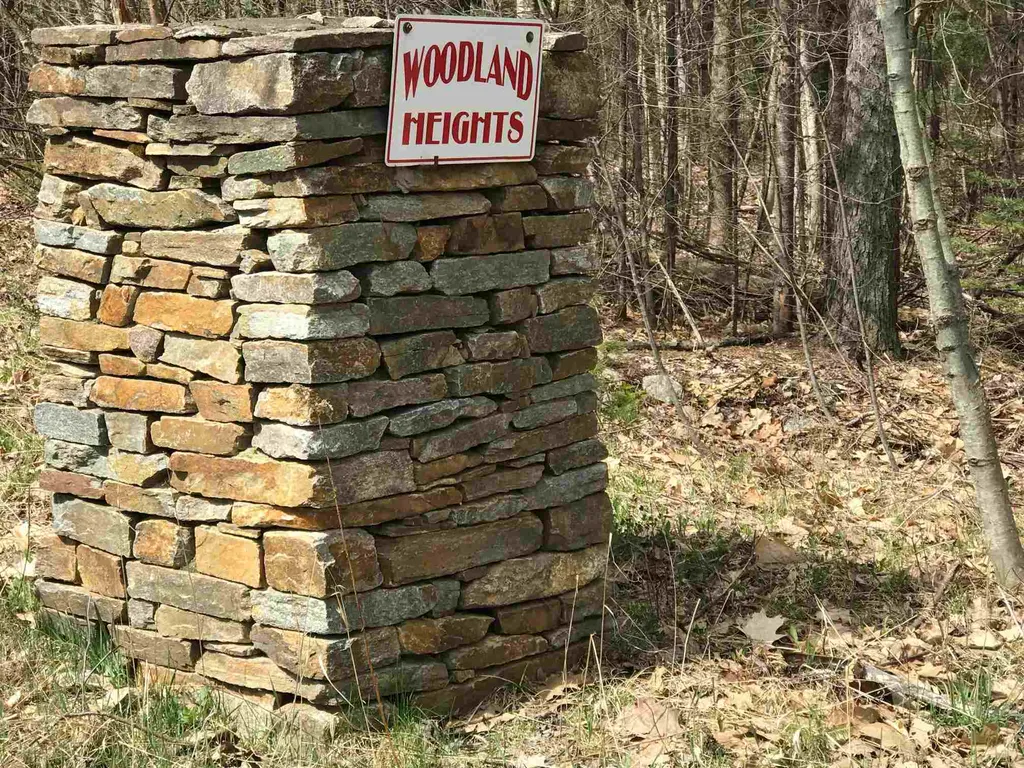 12 Woodland Heights Grantham NH 03753