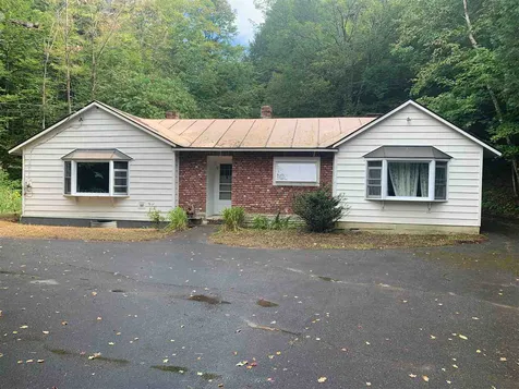 9 River Road Hanover NH 03755