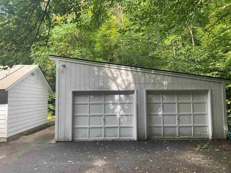 9 River Road Hanover NH 03755