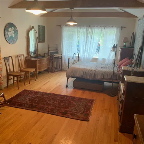 9 River Road Hanover NH 03755