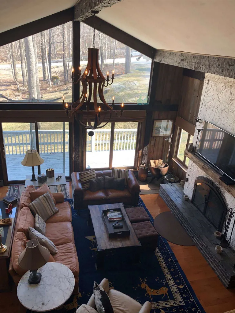 4 Windtree Road Winhall VT 05340