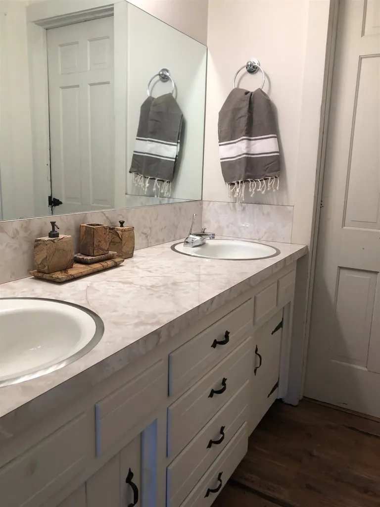 4 Windtree Road Winhall VT 05340
