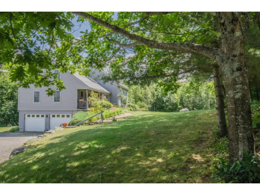 674 Murray Hill Road Hill NH 03243