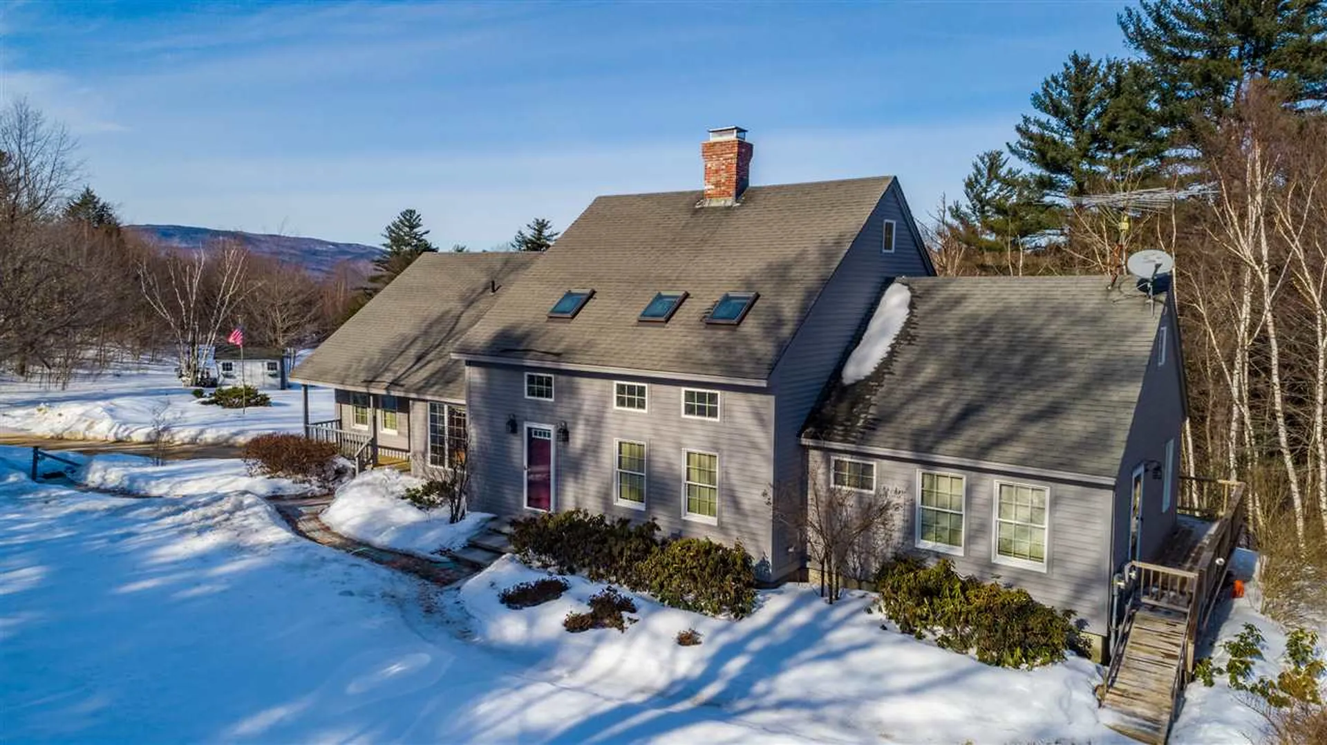 674 Murray Hill Road Hill NH 03243