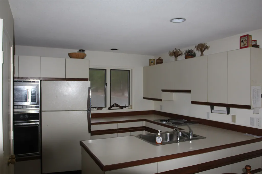49 Water Lot Road Sunapee NH 03782