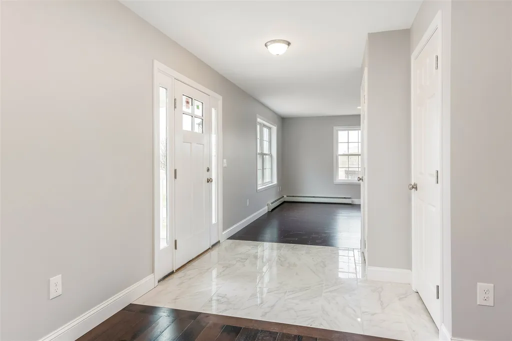 19 Collins Farm Road Colchester VT 05446