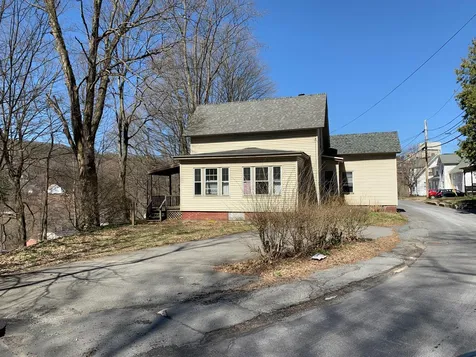11 Wall Street Springfield VT 05156