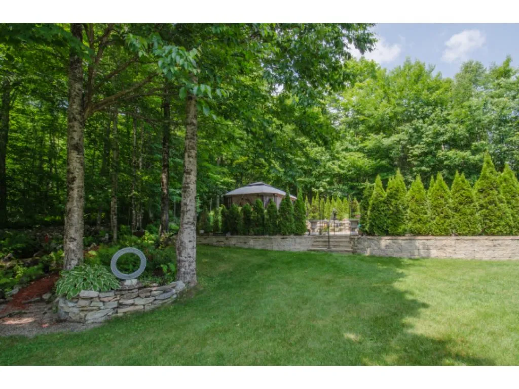 47 Panorama Lane Hebron NH 03241