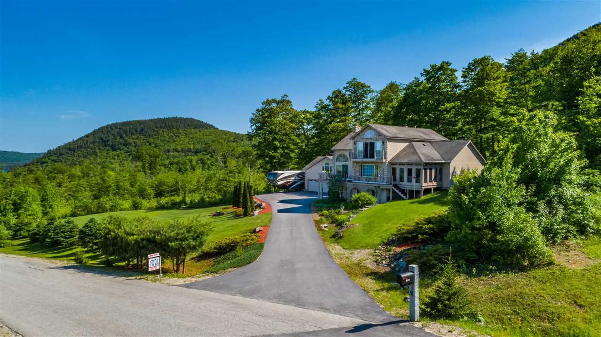 47 Panorama Lane Hebron NH 03241
