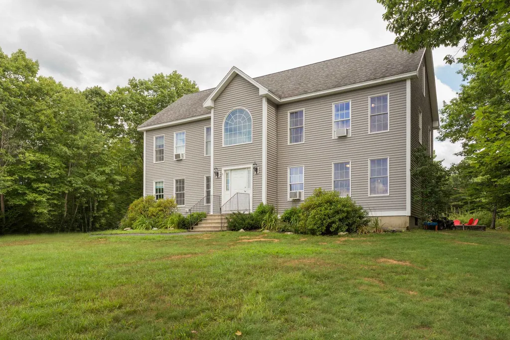 204 Mount Delight Road Deerfield NH 03037