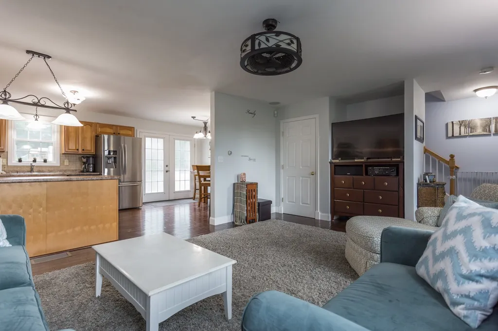 204 Mount Delight Road Deerfield NH 03037