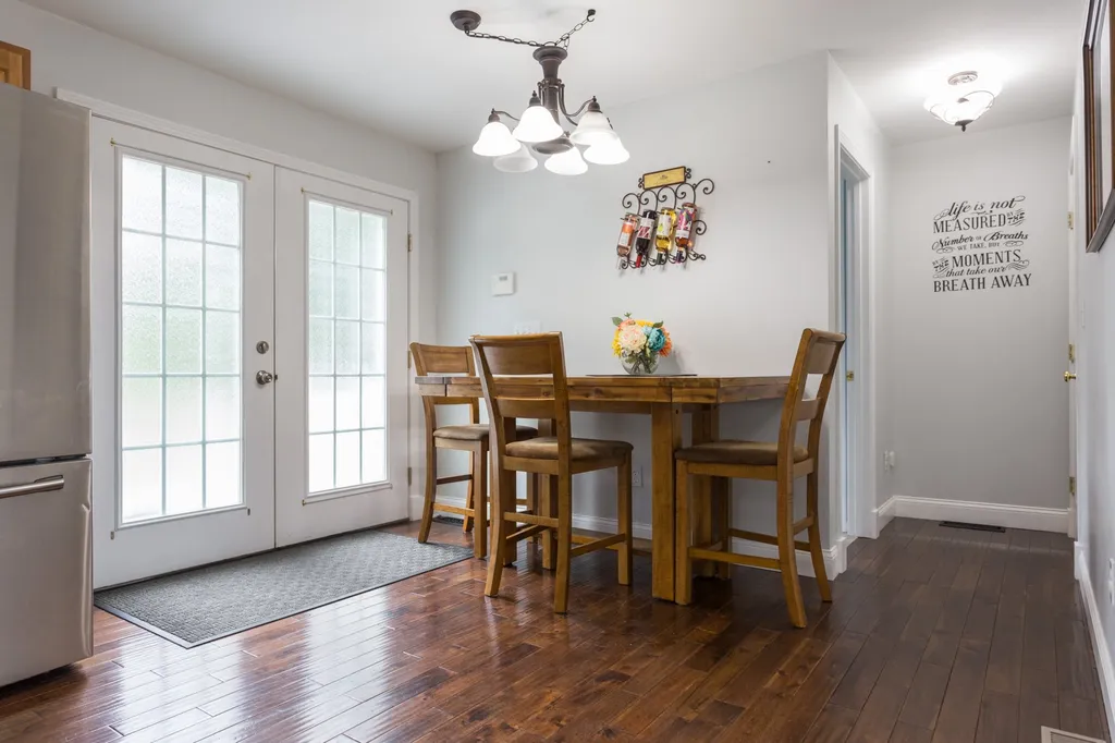 204 Mount Delight Road Deerfield NH 03037