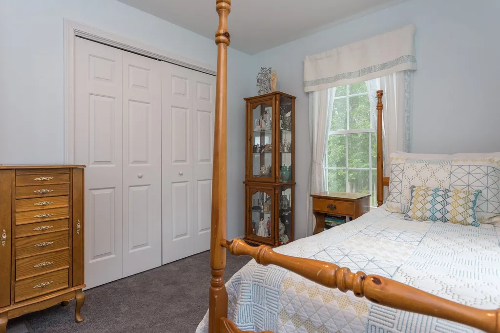 204 Mount Delight Road Deerfield NH 03037