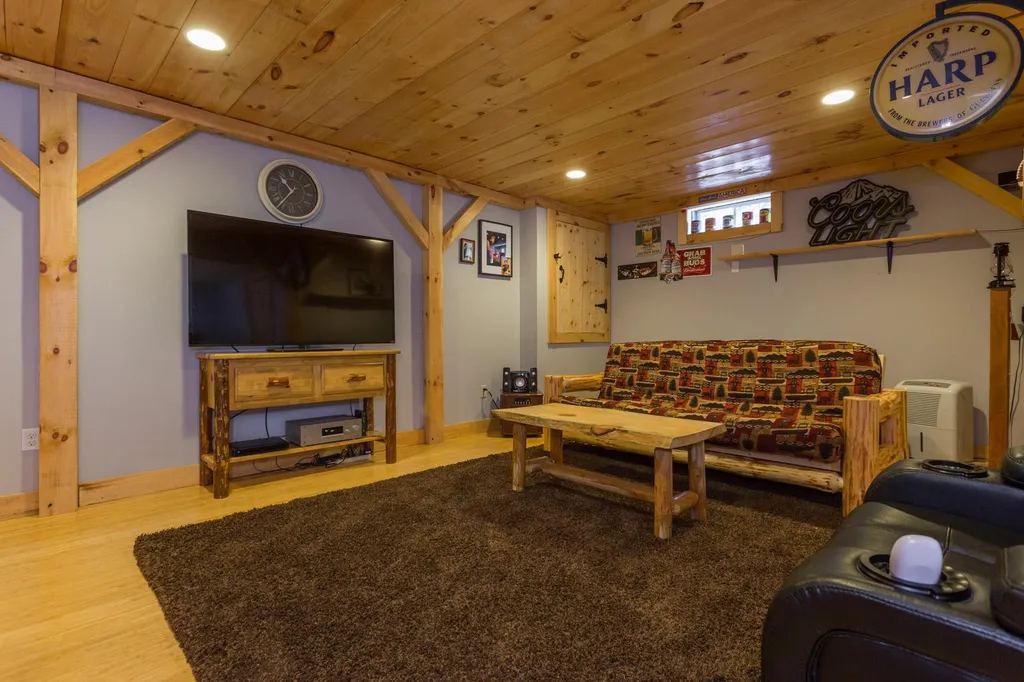 204 Mount Delight Road Deerfield NH 03037