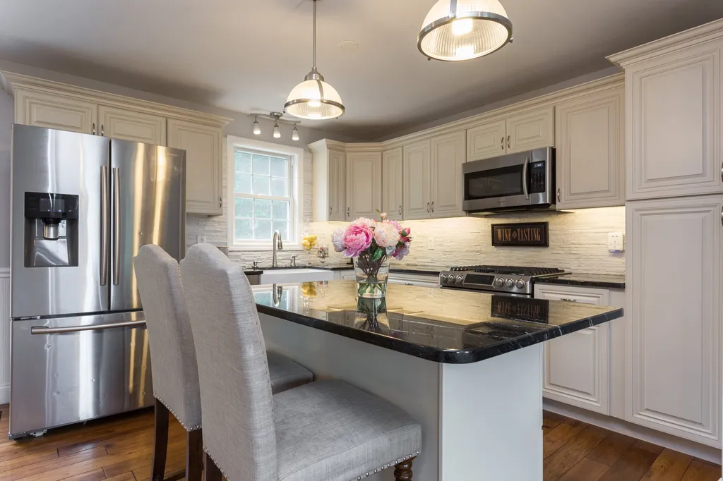 204 Mount Delight Road Deerfield NH 03037