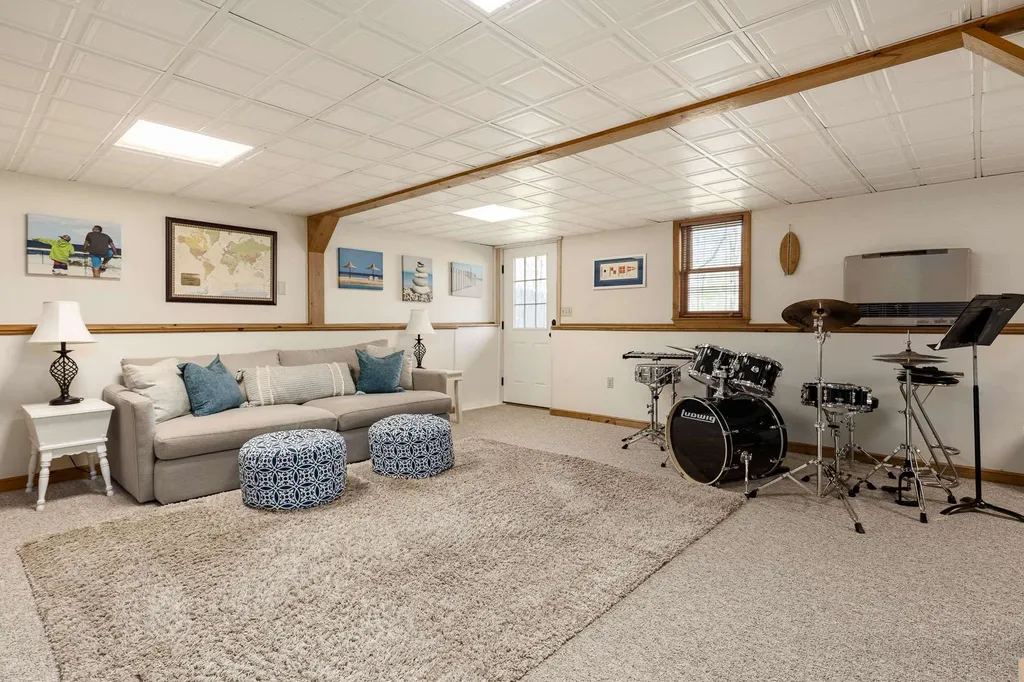 102 Esker Road Hampton NH 03842