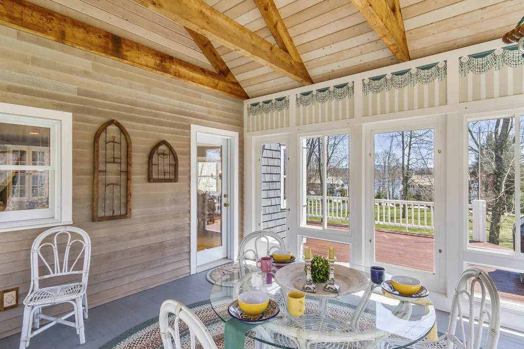 37 Sewall Road Wolfeboro NH 03894