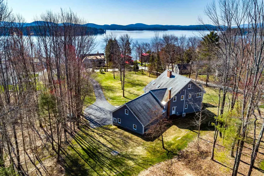 37 Sewall Road Wolfeboro NH 03894