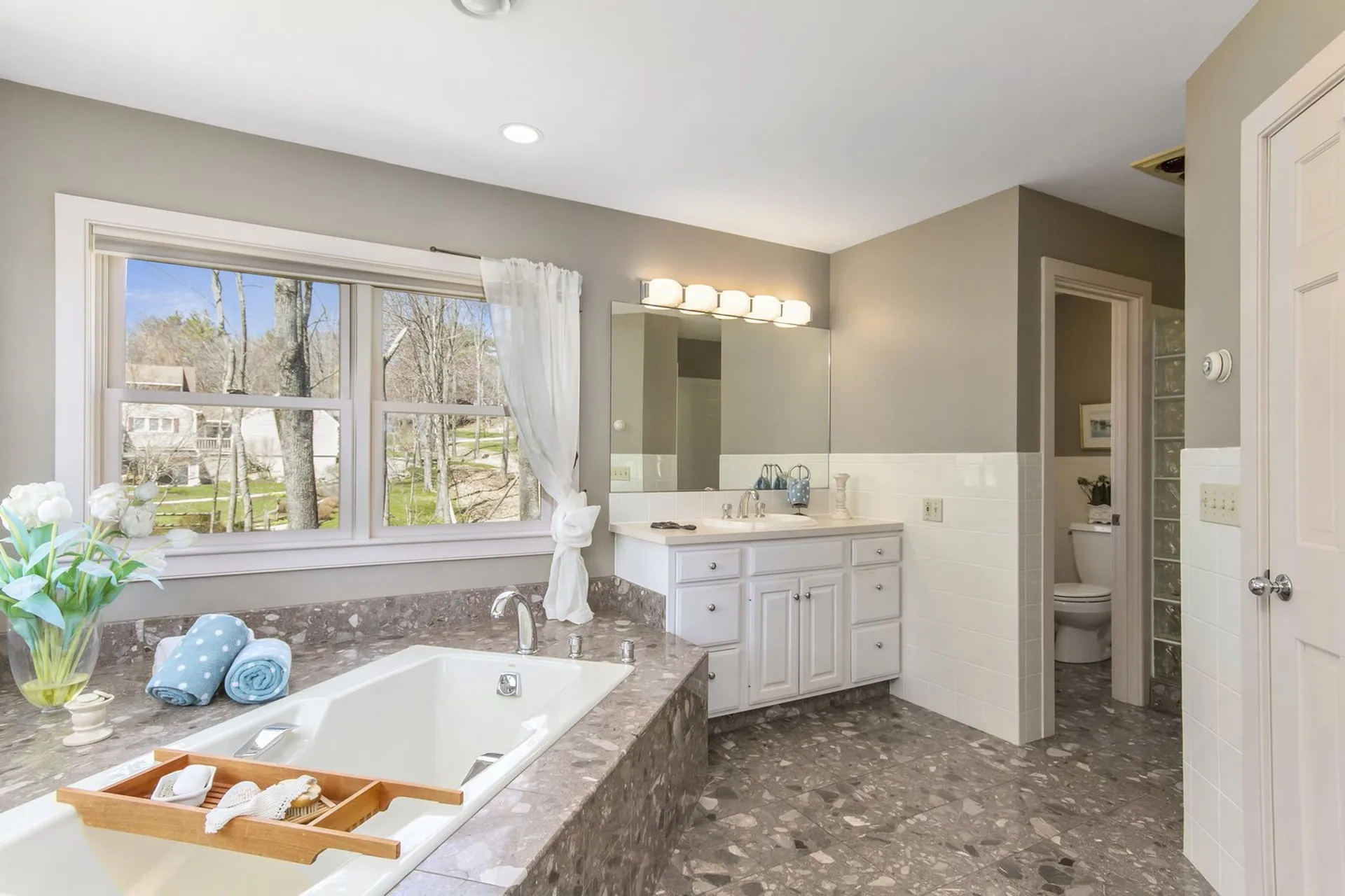37 Sewall Road Wolfeboro NH 03894