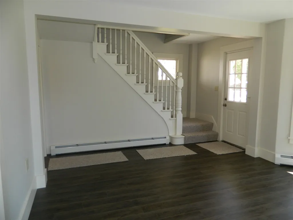 22 Oak Street Franklin NH 03235