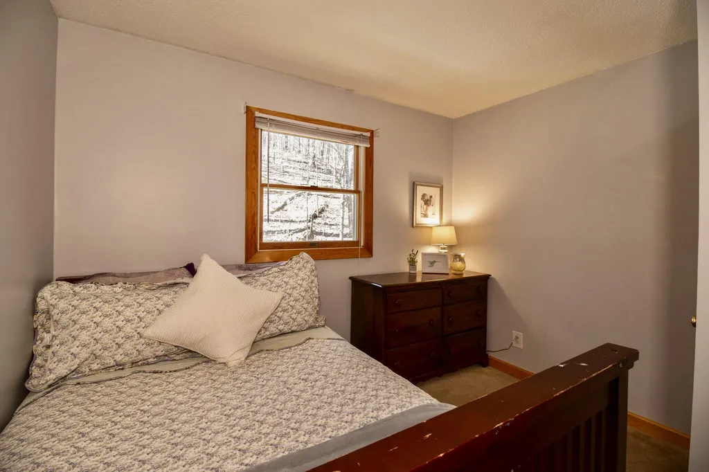 102 Orchard Lane Richmond VT 05477