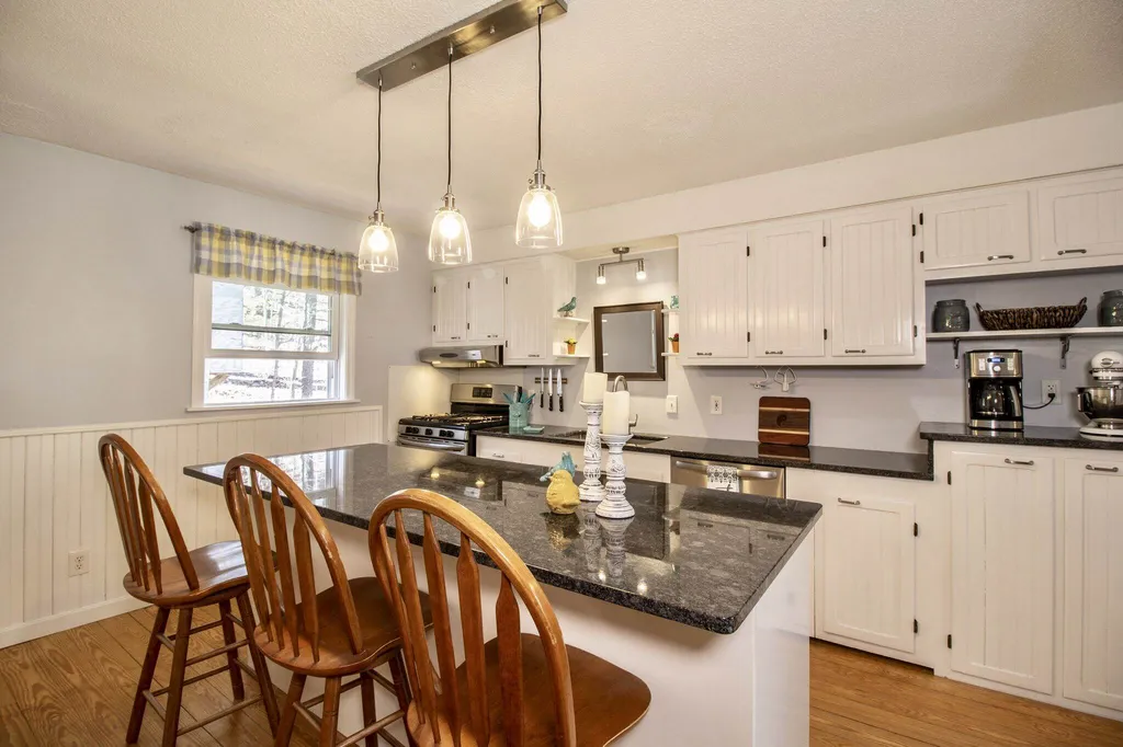 102 Orchard Lane Richmond VT 05477