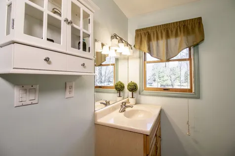 102 Orchard Lane Richmond VT 05477