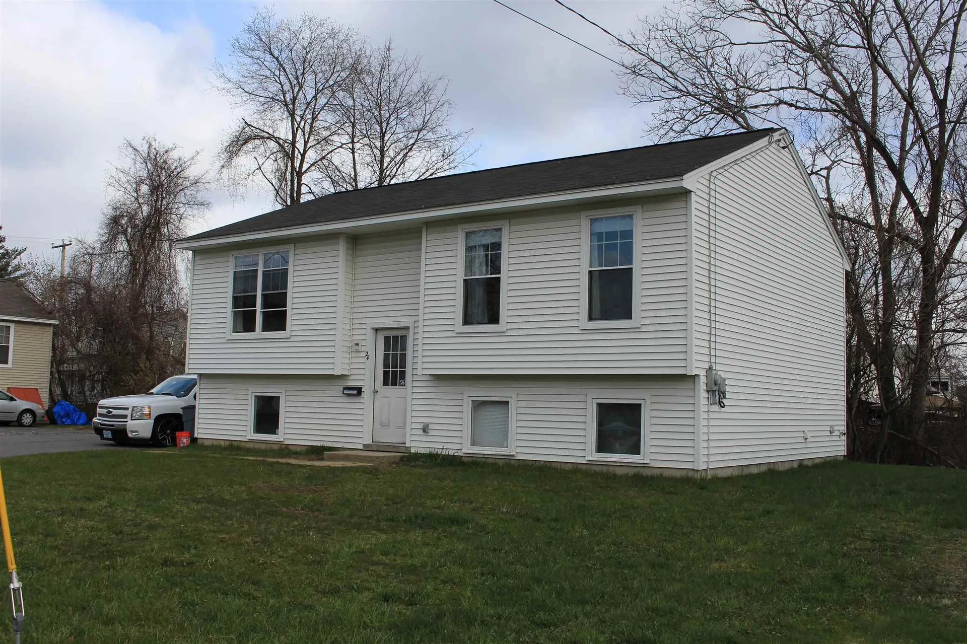 24 Myrtle Street Keene NH 03431