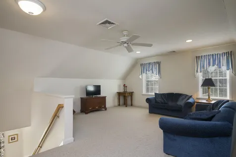 29 Bear Run Drive Litchfield NH 03052