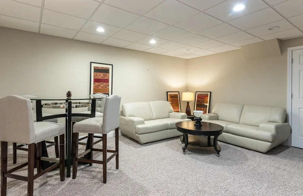23b Clearview Circle Hudson NH 03051-4036