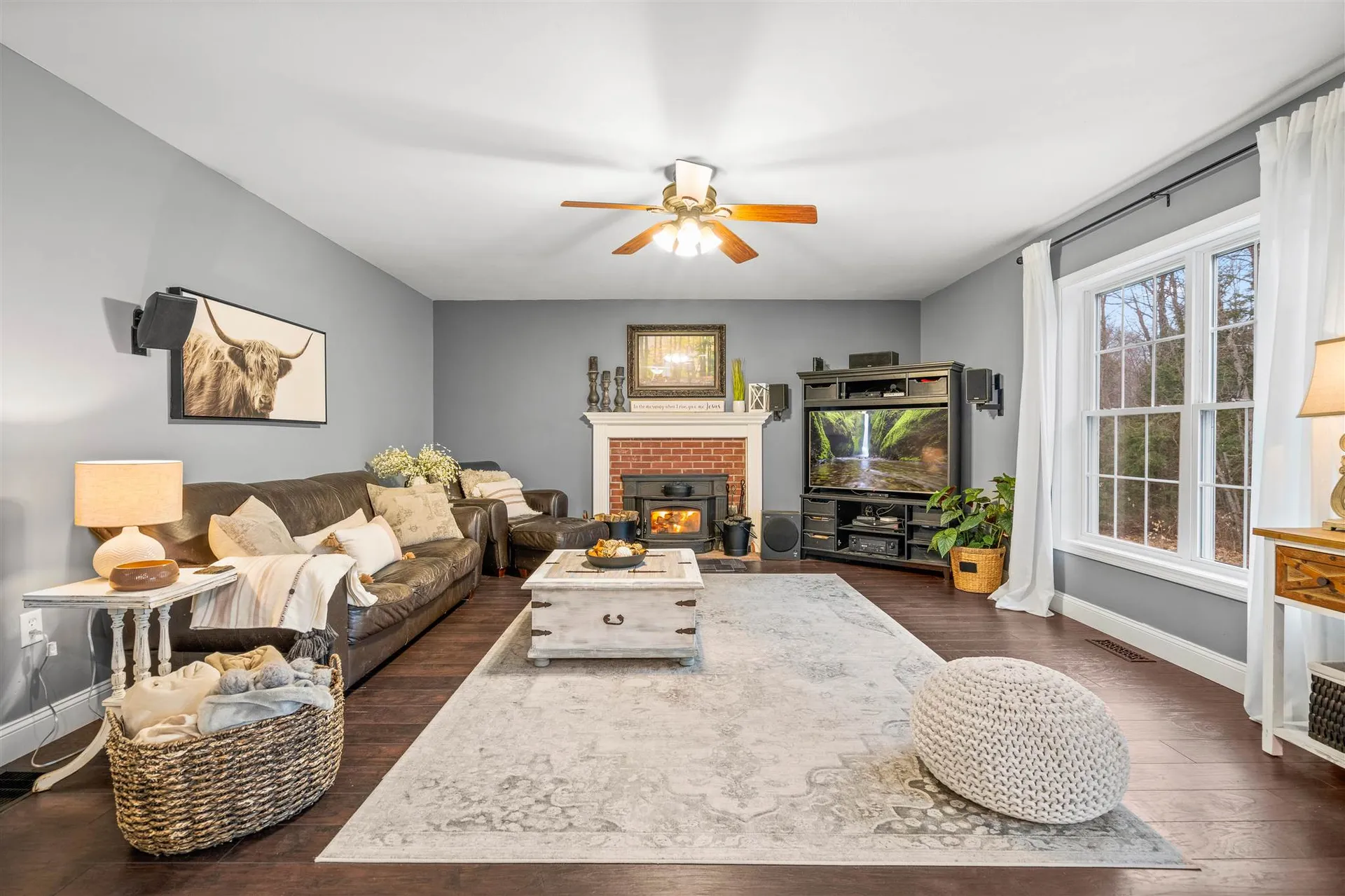 17 Carriage Circle Mont Vernon NH 03057-1427