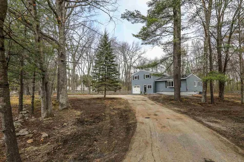 8 Sebbins Pond Drive Bedford NH 03110
